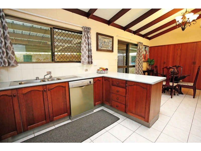 17 Chauncy Crescent, Douglas QLD 4814