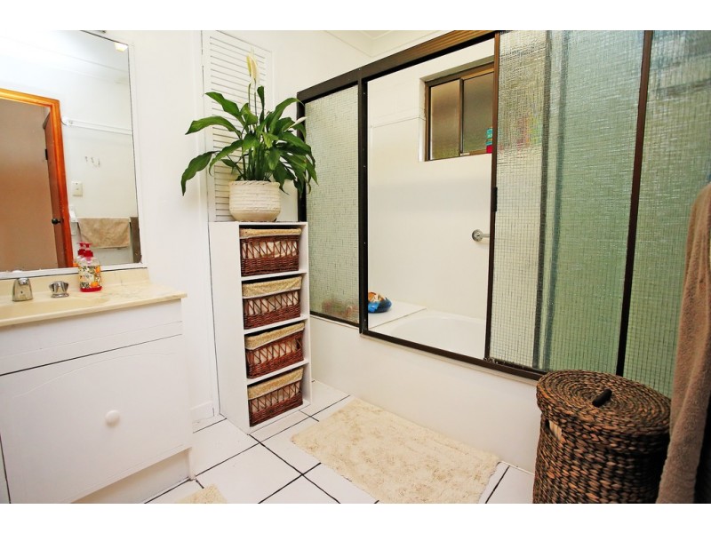 17 Chauncy Crescent, Douglas QLD 4814