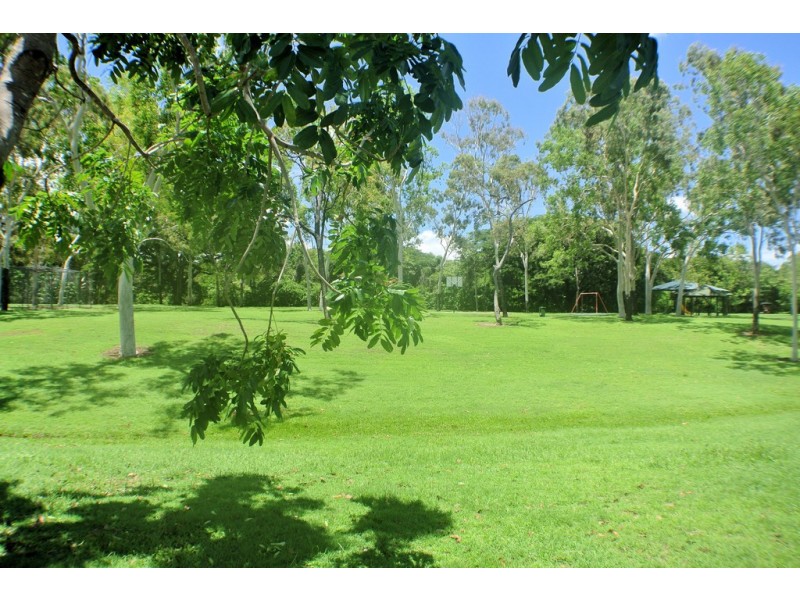 17 Chauncy Crescent, Douglas QLD 4814