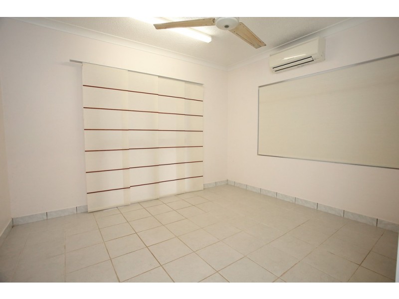 28 The Esplanade, Toolakea QLD 4818