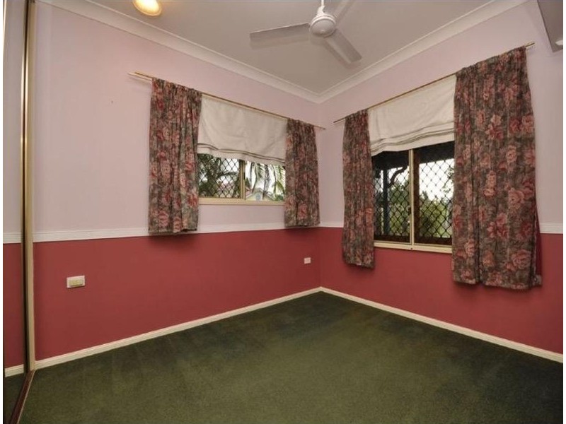 12 Rowers Lane, Douglas QLD 4814