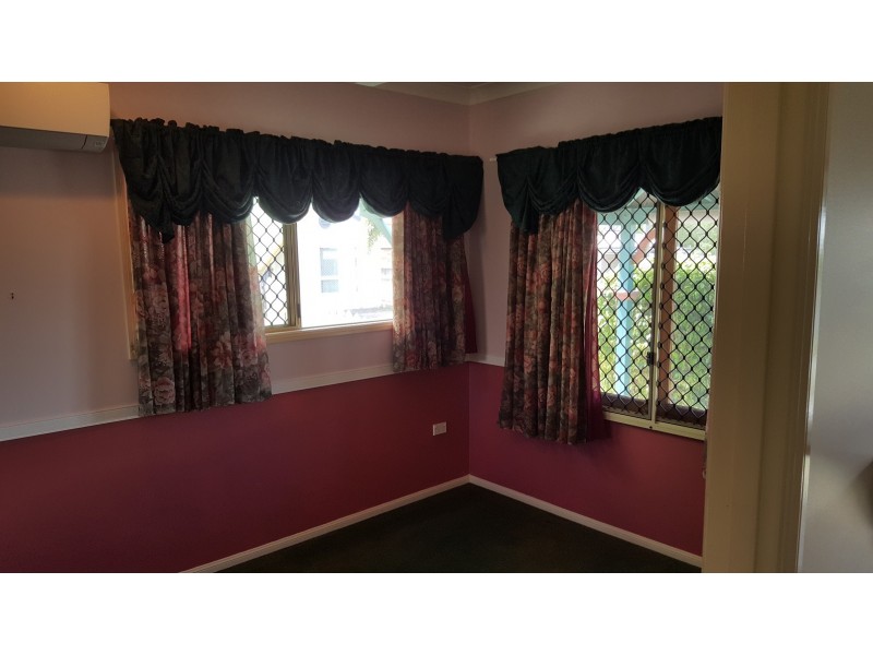 12 Rowers Lane, Douglas QLD 4814