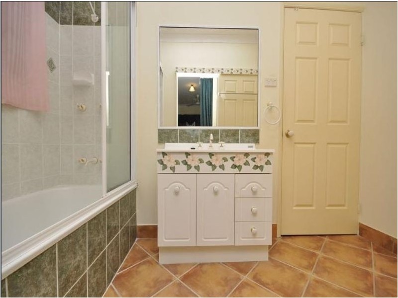 12 Rowers Lane, Douglas QLD 4814