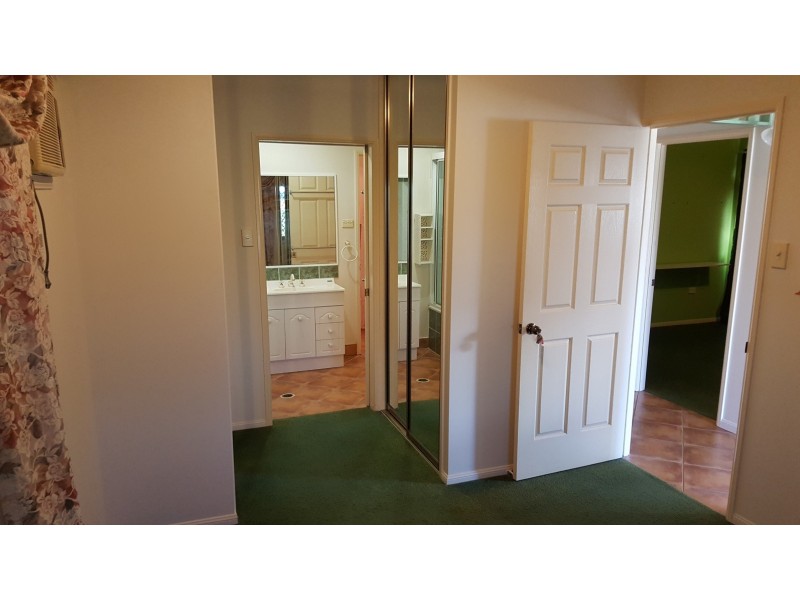 12 Rowers Lane, Douglas QLD 4814