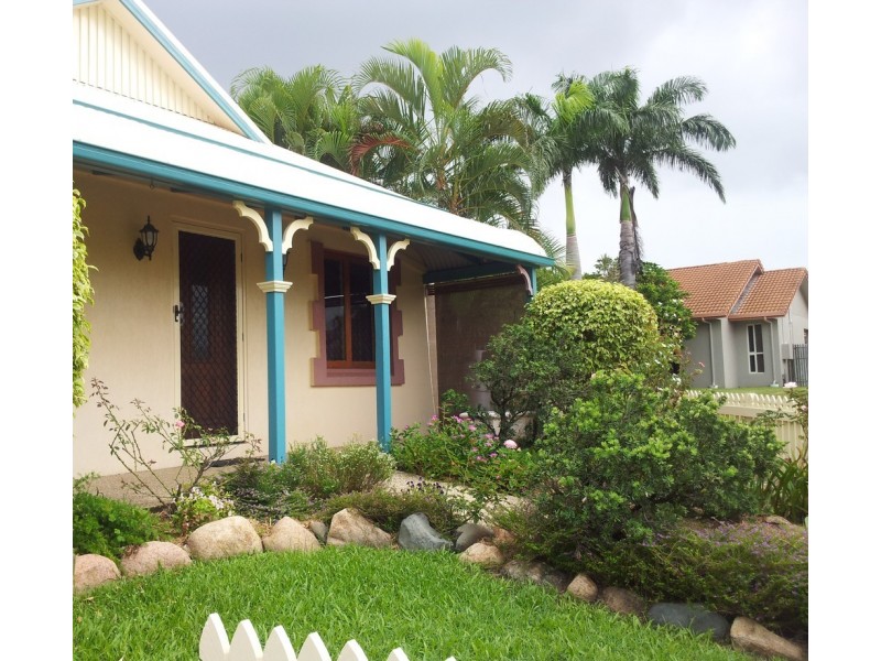 12 Rowers Lane, Douglas QLD 4814