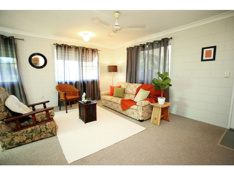 3 Santal Drive, Rasmussen QLD 4815