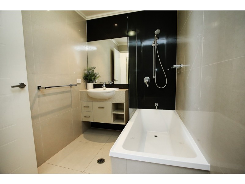 10/1 Little Street, Belgian Gardens QLD 4810