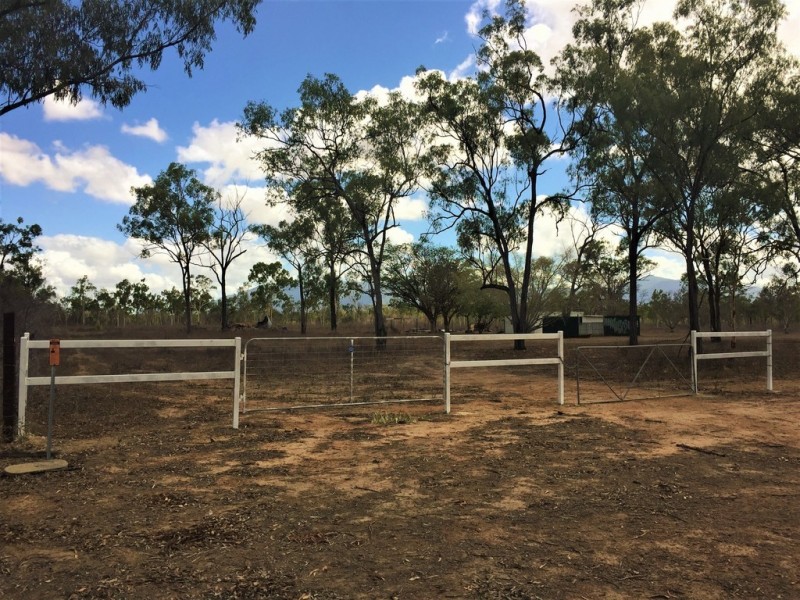 163 Skydiver Road, Woodstock QLD 4816