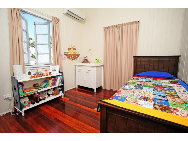 38 Evans Street, Belgian Gardens QLD 4810