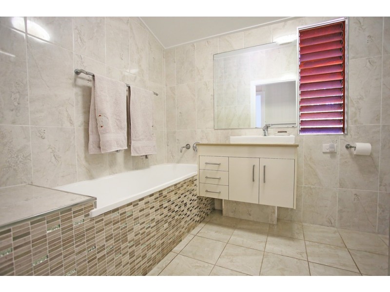 38 Evans Street, Belgian Gardens QLD 4810