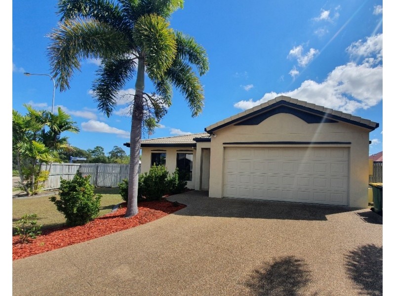 2 Estuary Parade, Douglas QLD 4814