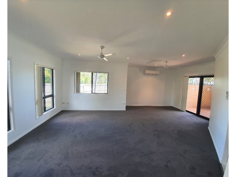 2 Estuary Parade, Douglas QLD 4814