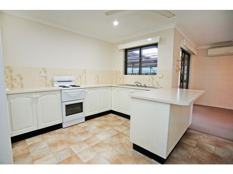 169 Racecourse Road, Cluden QLD 4811