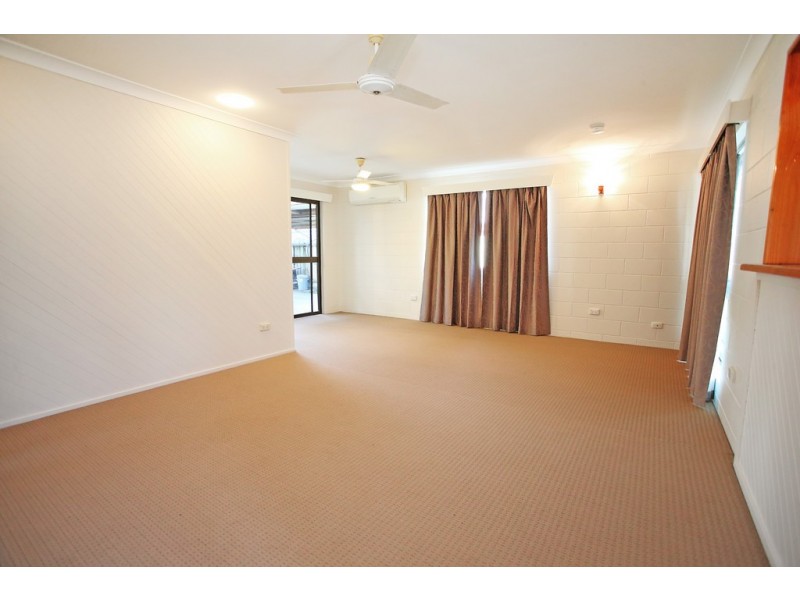 169 Racecourse Road, Cluden QLD 4811