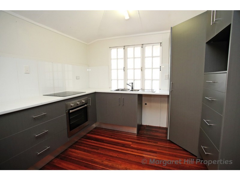 24 Lockheed Street, Garbutt QLD 4814