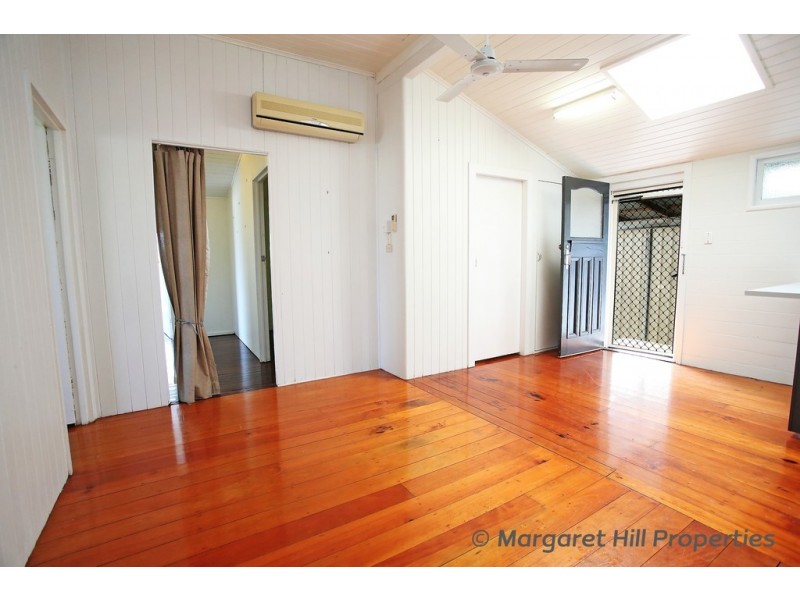 24 Lockheed Street, Garbutt QLD 4814