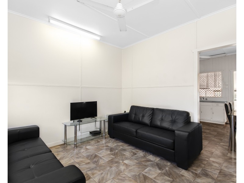 65 Tippett Street, Gulliver QLD 4812