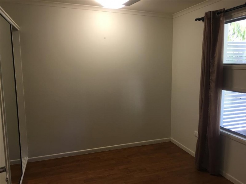 42 Ackers Street, Hermit Park QLD 4812