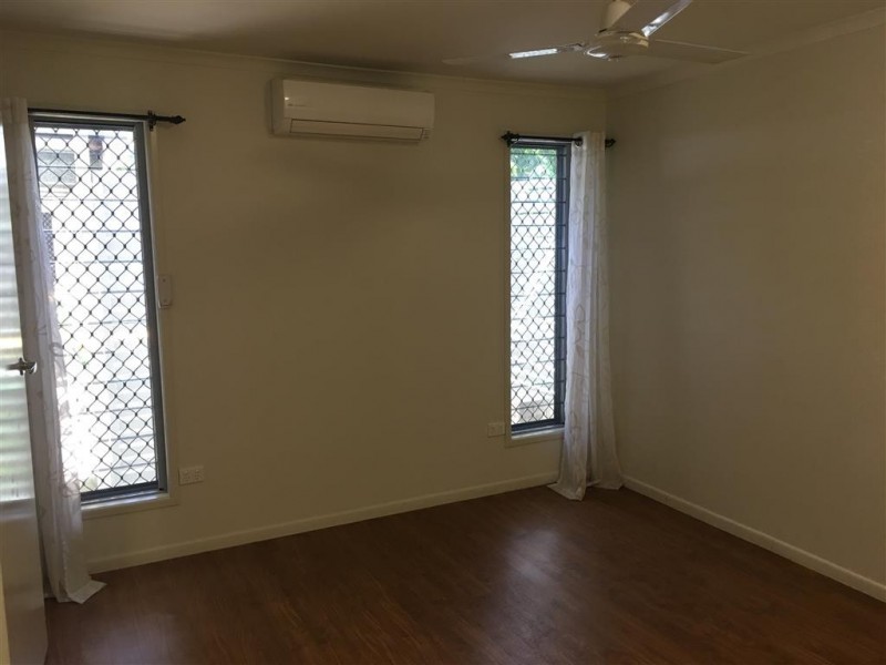 42 Ackers Street, Hermit Park QLD 4812