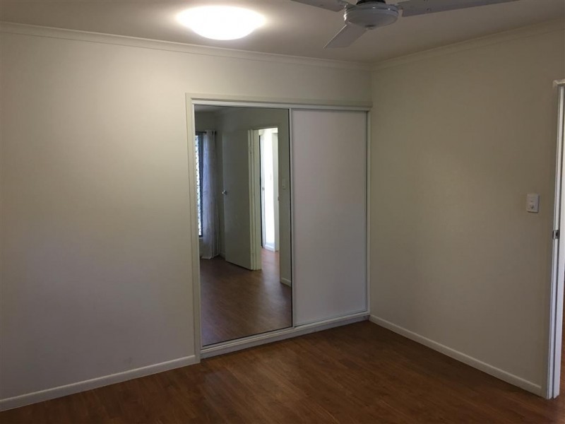 42 Ackers Street, Hermit Park QLD 4812