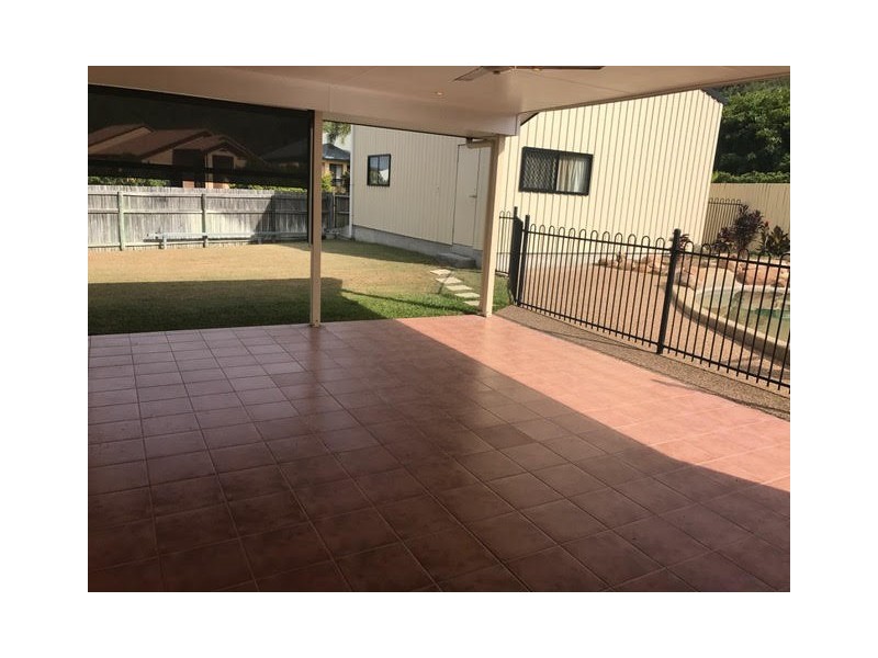 9 Monaro Circuit, Mount Louisa QLD 4814