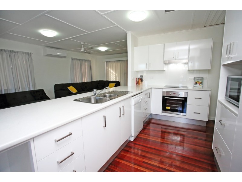 16 Baralga Street, Cranbrook QLD 4814