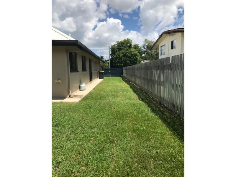 4 Garnet Street, Kelso QLD 4815