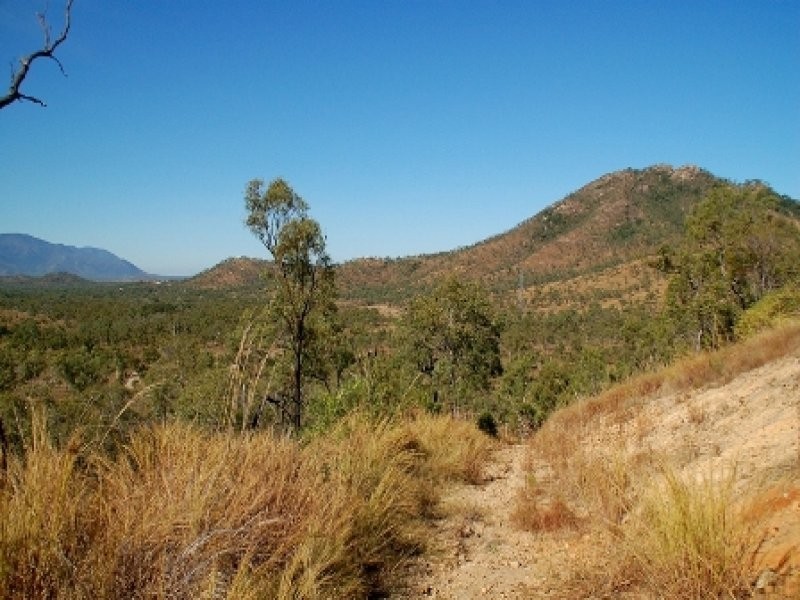 176 Chisholm Trail, Oak Valley QLD 4811