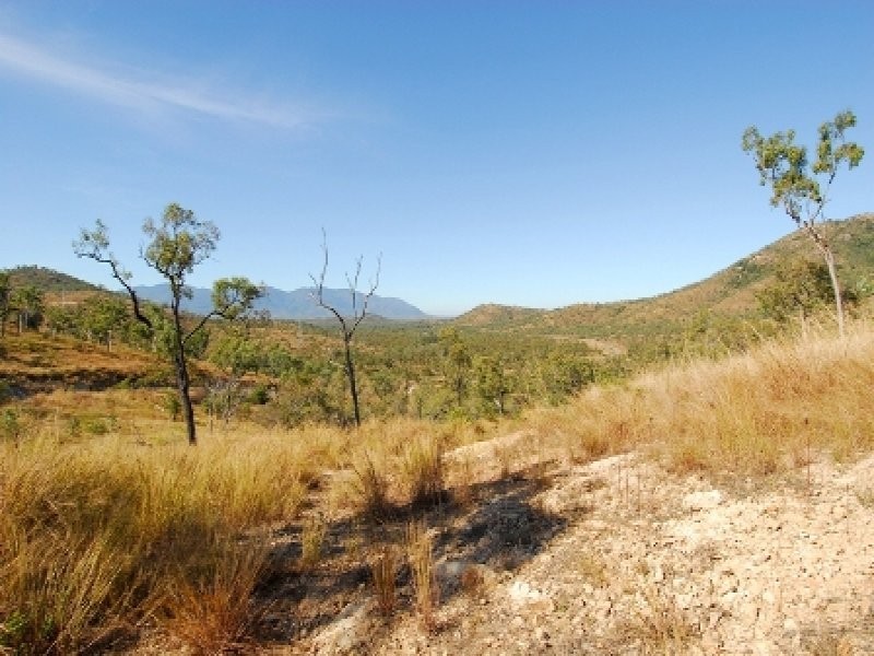 176 Chisholm Trail, Oak Valley QLD 4811