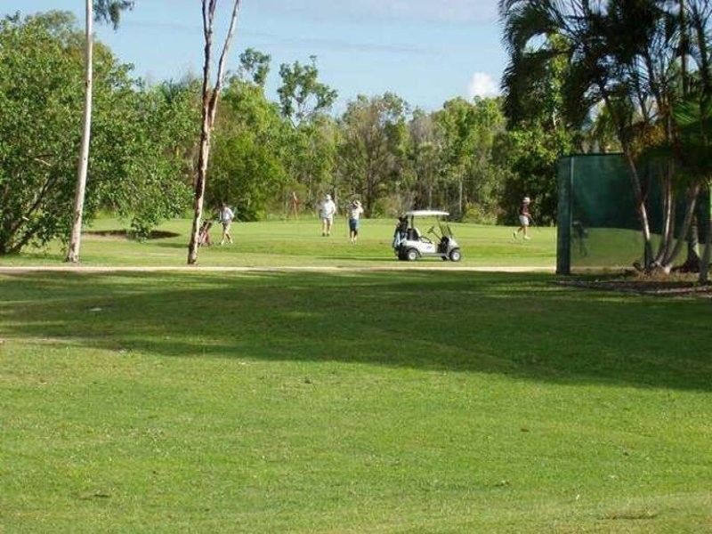 9 O’Connor Road, Balgal Beach QLD 4816