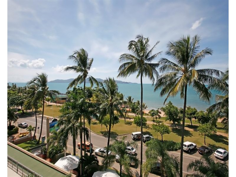 105/75 The Strand, North Ward QLD 4810