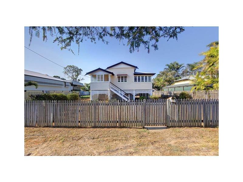 14 Gleeson Street, Hermit Park QLD 4812