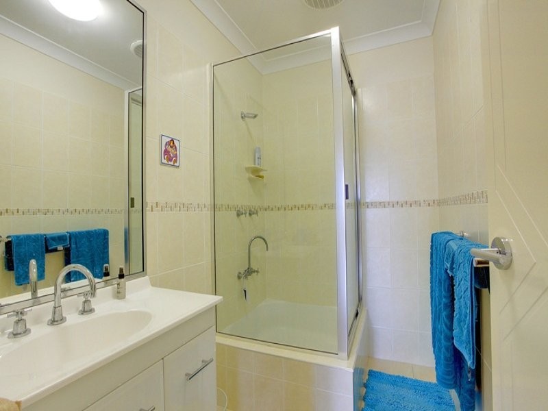 94 Lemongrass Lane, Kirwan QLD 4817