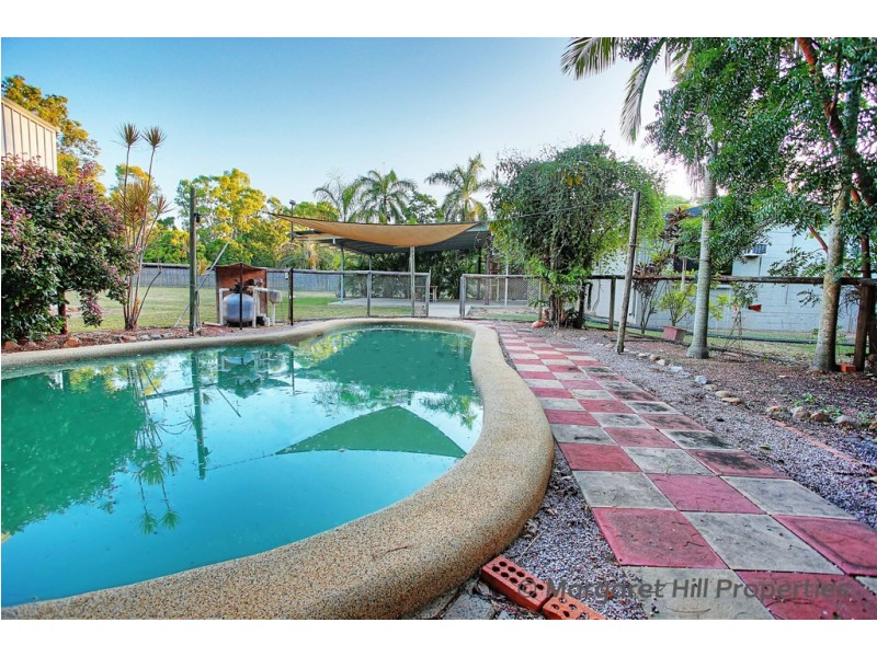 60 Toolakea Beach Road, Bluewater QLD 4818