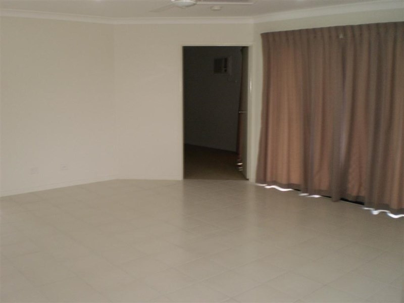 1 Panama Court, Burdell QLD 4818