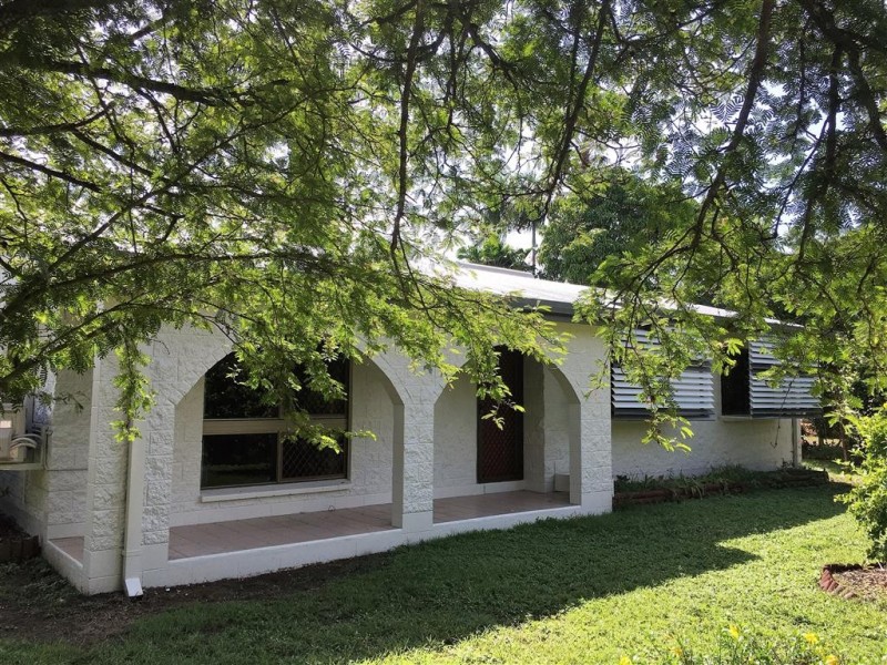 8 Munbilla Street, Kelso QLD 4815