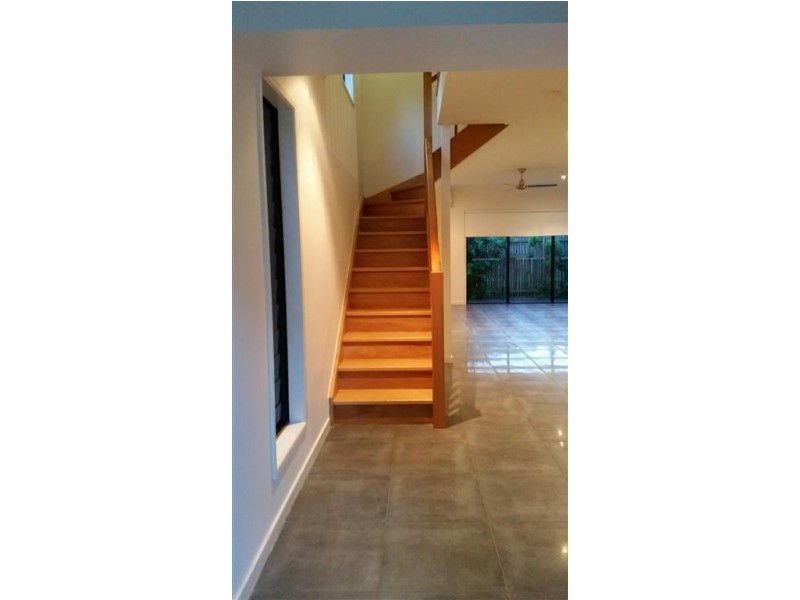 9 Campbell Street, Hermit Park QLD 4812