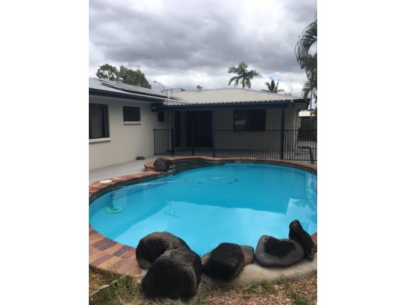 27 Malbon Road, Kirwan QLD 4817