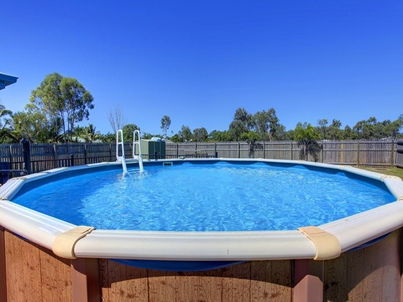 24 Kempton Chase, Burdell QLD 4818