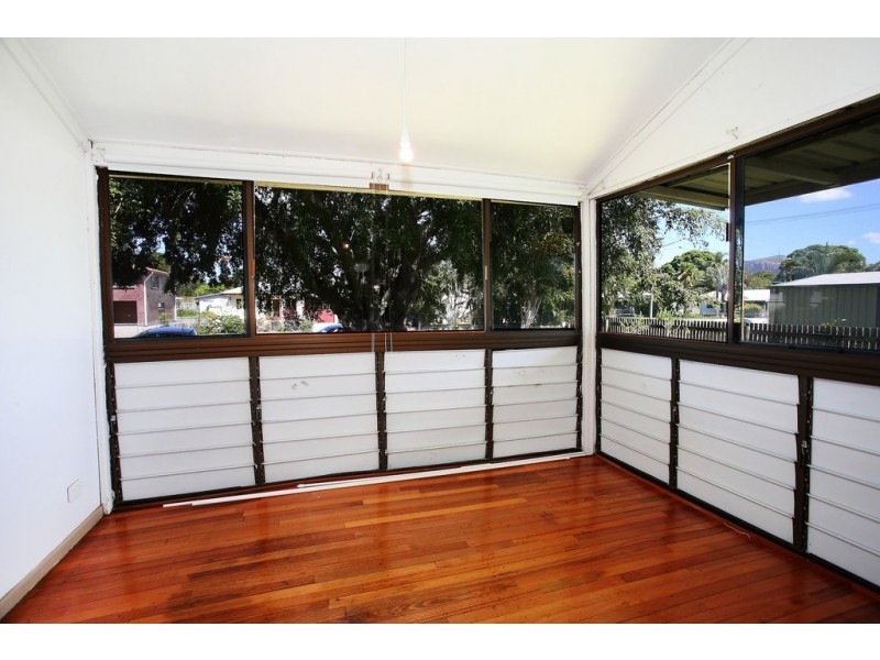 12 Keenan Street, Oonoonba QLD 4811