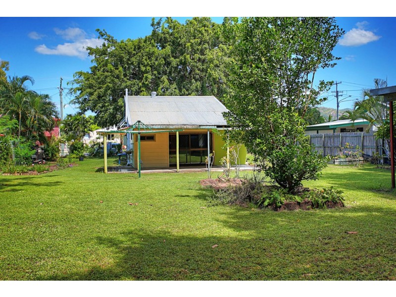 12 Keenan Street, Oonoonba QLD 4811