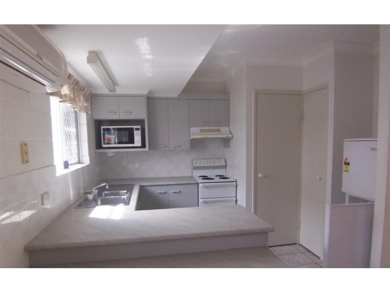 4/17 Lowth Street, Rosslea QLD 4812