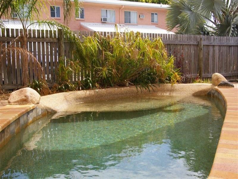 4/22 Marks Street, Hermit Park QLD 4812