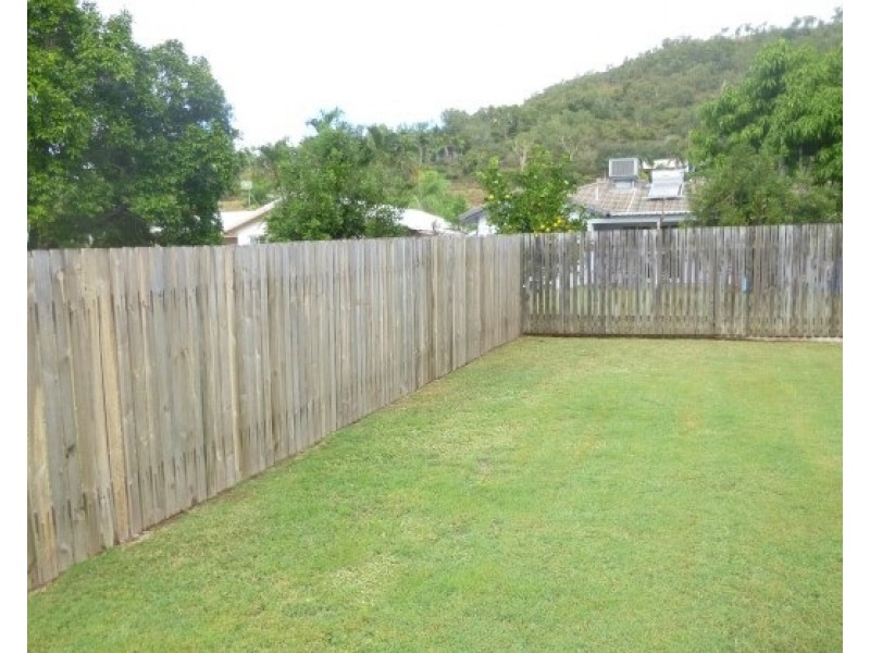 51 Mount Louisa Drive, Mount Louisa QLD 4814