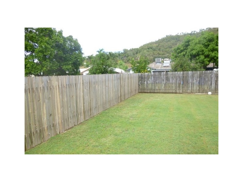 51 Mount Louisa Drive, Mount Louisa QLD 4814