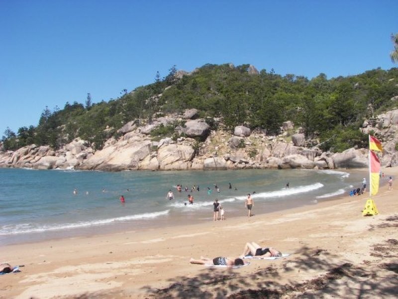 52 Hayles Avenue, Arcadia QLD 4819