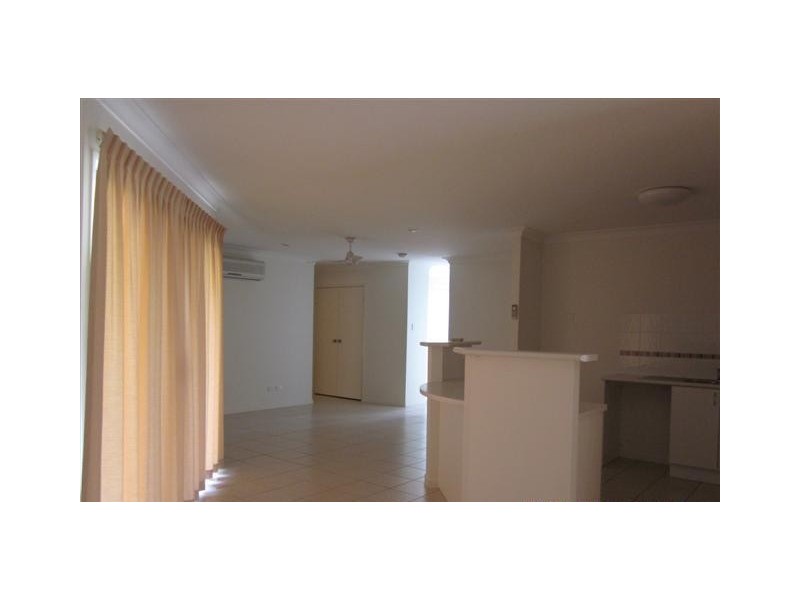 11 Ripon Court, Mount Low QLD 4818