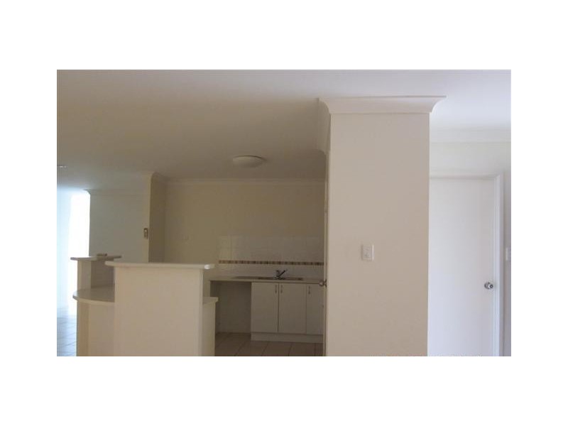 11 Ripon Court, Mount Low QLD 4818