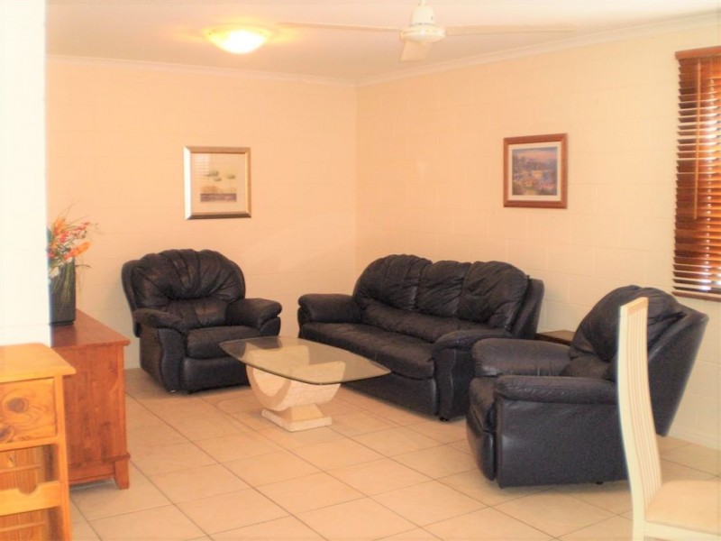 4/7 Warburton Street, North Ward QLD 4810