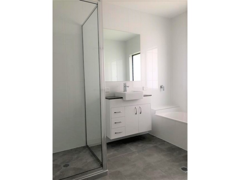 17 Brookfield Terrace, Idalia QLD 4811